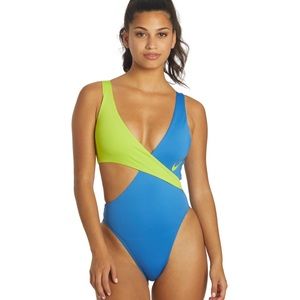 NIKE CROSSOVER ONE PIECE